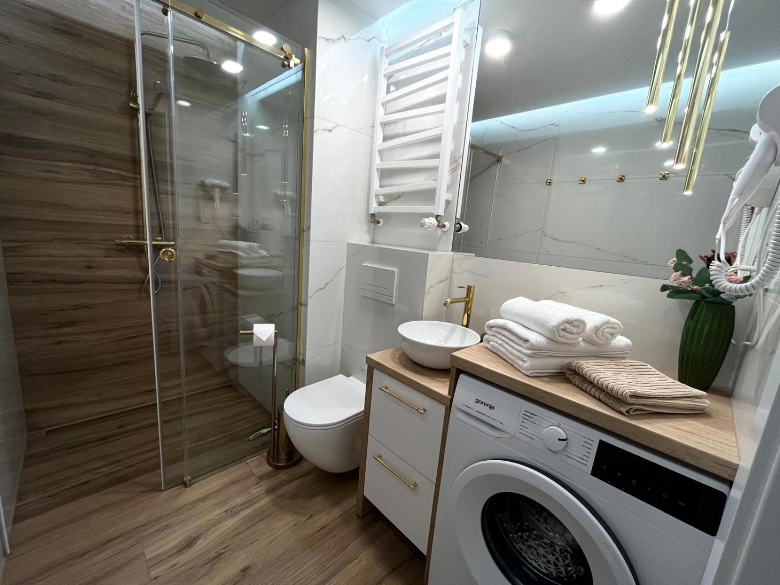 Baltic Marina 28M Apartment Kolobrzeg Ngoại thất bức ảnh
