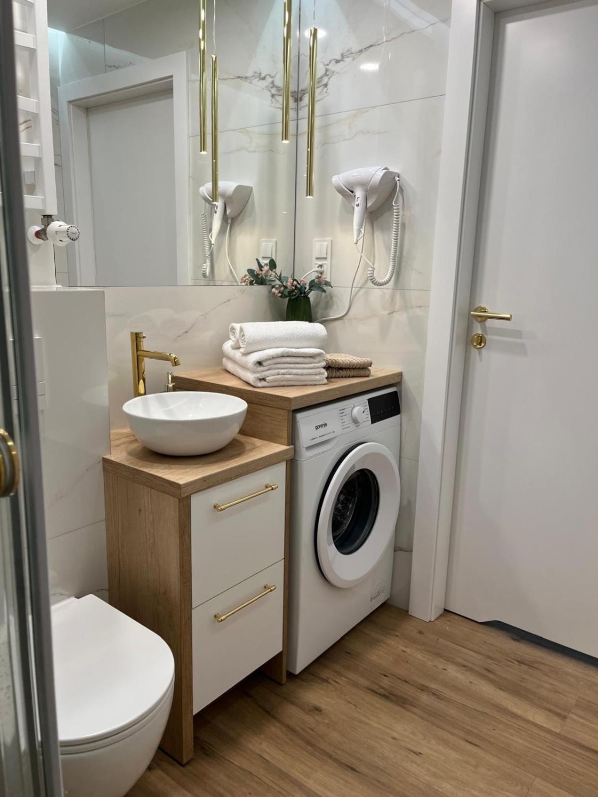 Baltic Marina 28M Apartment Kolobrzeg Ngoại thất bức ảnh